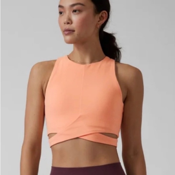 ATHLETA CONSCIOUS CUT OUT CROP D-DD - Picture 2 of 16